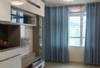 第一次见50平小户型改造三房，进门有餐桌大餐边柜，设计超实用