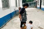 广西90后夫妻生九孩事件：十七十八当爹妈，生了老十就节育