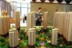 深圳楼市火热：中介全员出动带客 看房需提前一天预约