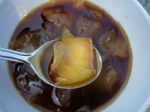 这野果全是籽，要反复捶打烂了才能吃，曾是农民的夏季解暑佳品
