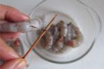 吃虾需要拔掉虾线吗？不拔掉直接吃有害吗？吃虾有哪些好处？